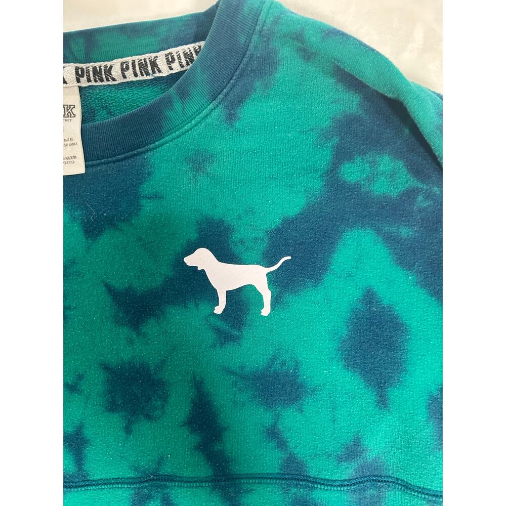Pink Sweatshirt in Women's Medium